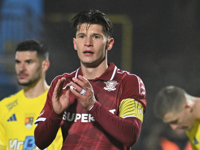 Mama lui Alex Dobre, atac DUR: „Iuda! Arată cât valorează”