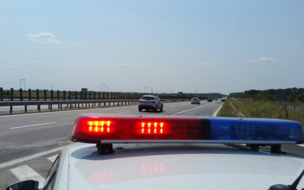 Șoferul „racheta” a fost prins cu 224 km/h pe A1: Amendă usturătoare și permis suspendat