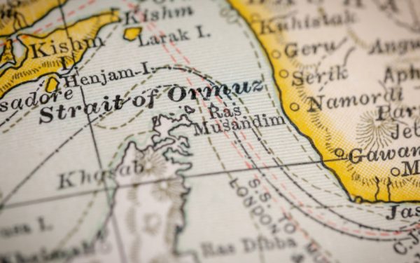 Băsescu: Blocada Strâmtorii Ormuz, „o greșeală” cu efecte în Extremul Orient