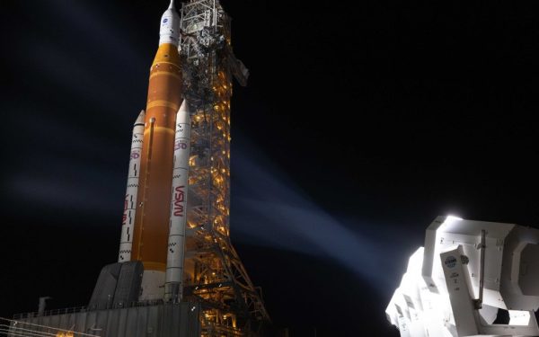 NASA se pregătește pentru lansarea misiunii Artemis 2, care va duce primul echipaj uman spre Lună din ultimii 50 de ani