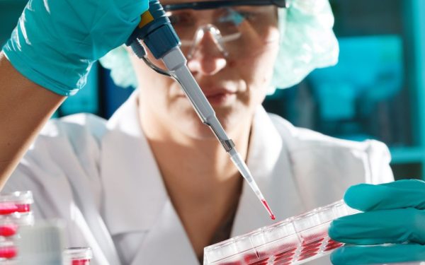 Italia a înregistrat primul caz de infectare cu virusul gripal H9N2 (gripa aviară la oameni), pe 25 martie 2026, conform anunțului oficial făcut de Ministerul Sănătății