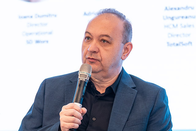 Productivitatea Muncii în Era Digitală: AI Schimbă Regulile în Companii