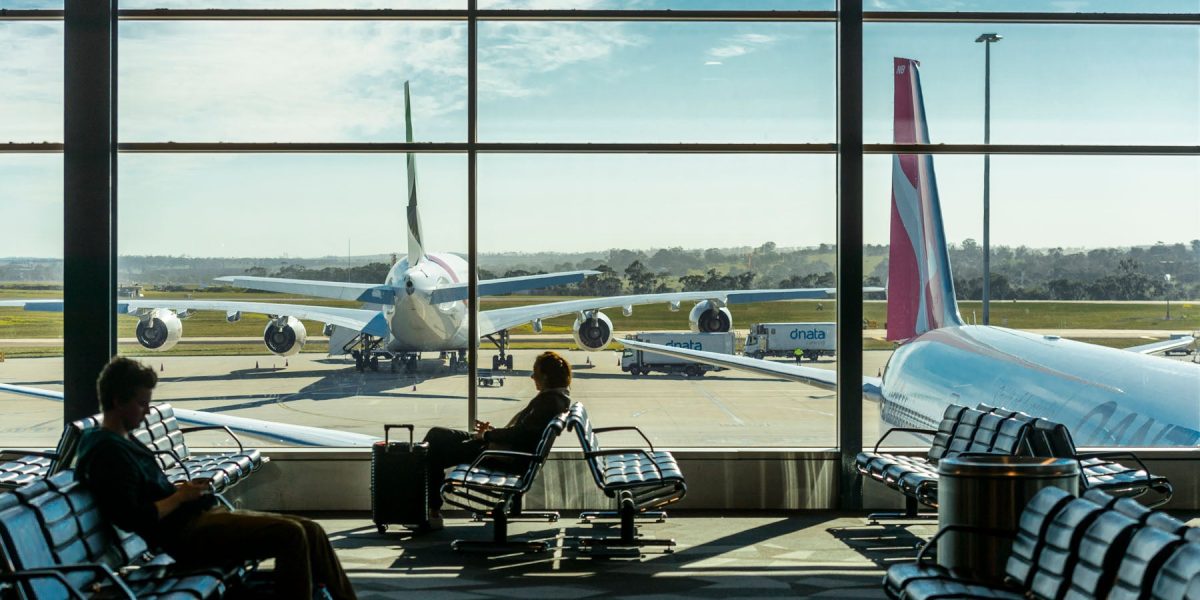 Taxă ilegală la agențiile de turism? Românii, jecmăniți pentru vacanță