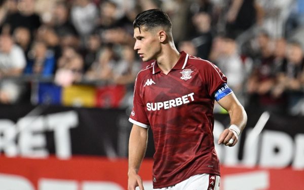 Un alt Rapidist l-a DESFIINȚAT pe DOBRE: „E egocentric, NU merita căpitan”