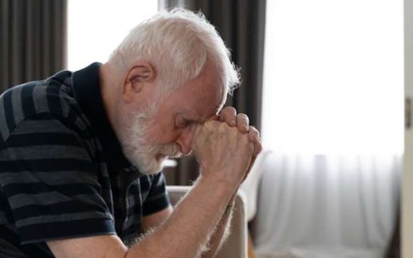 Un nou studiu aduce vești promițătoare în lupta împotriva maladiei Alzheimer, sugerând o legătură strânsă între nivelul de vitamina D din organism și riscul de dezvoltare a acestei afecțiuni neurologice