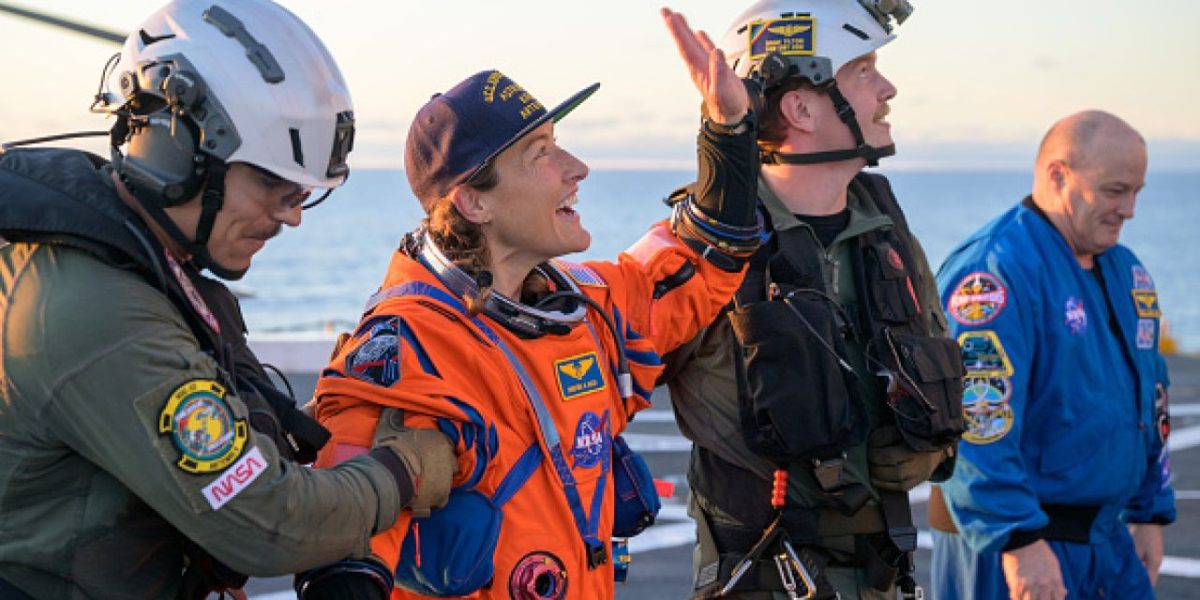 Astronauții Artemis II, primele poze după 10 zile în spațiu