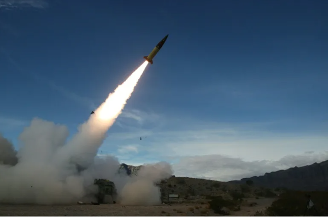 Israel lovește o rampă de rachete în sudul Libanului