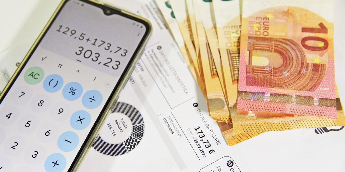 Birocrația UE frânează investițiile: Austria sare în față cu subvenții pentru industrie