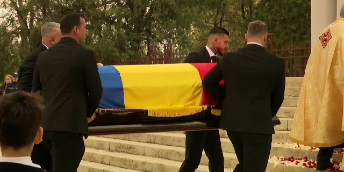 Fotbalul Românesc Plânge: Mircea Lucescu Nu Mai Este Fotbalul românesc este în doliu după ce una dintre cele mai mari personalități ale sale, Mircea Lucescu, a încetat din viață