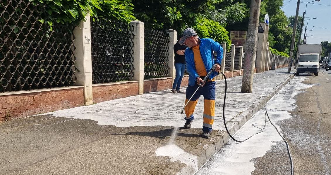 Curățenie la bordură: Șoseaua Ștefan cel Mare din Sectorul 2, în vizorul autorităților