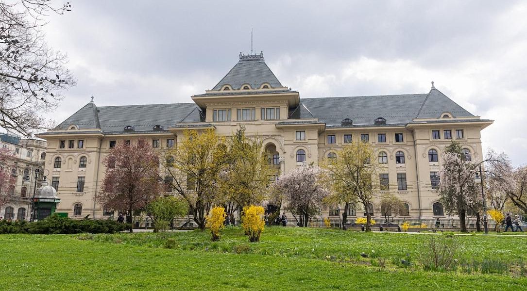 București: Tururi gratuite „Porți Deschise” la Primărie pentru public