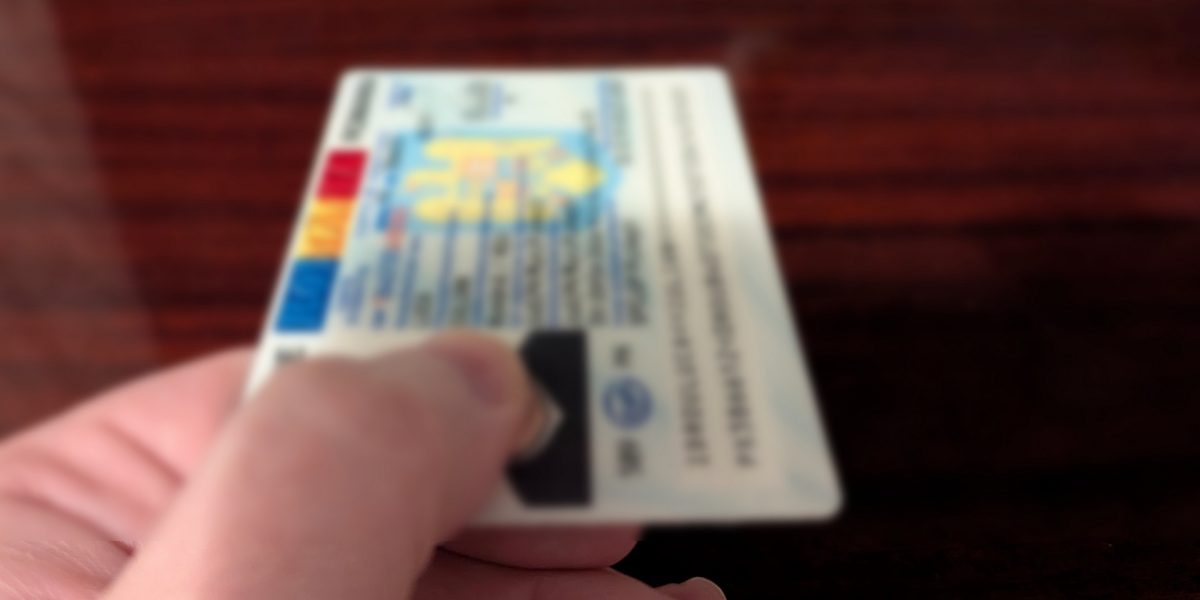 Buletinul obligatoriu: Când NU trebuie să lași copie după el