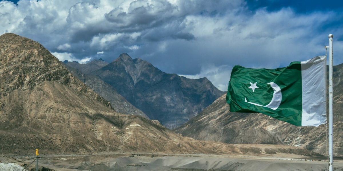 Pakistan: Rații de curent pentru a tempera prețurile, pe fondul crizei din Orientul Mijlociu