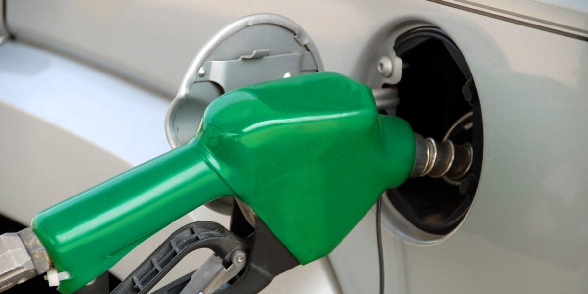 Prețul carburanților: Vești bune pentru șoferi pe 22 aprilie 2026 în România