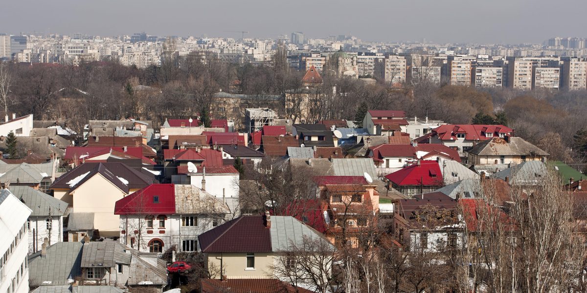 Obligație pentru proprietarii din România: 130 lei anual. Ce beneficii primesc