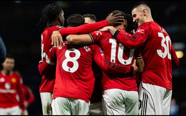 Drăgușin, la retrogradare cu Spurs după gol încasat, în direct pe Voyo! United a învins Chelsea
