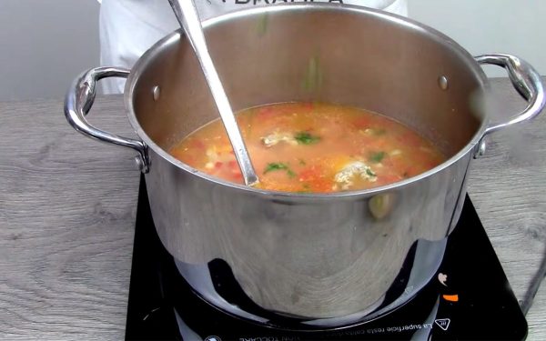 Greșeala epică în ciorba de curcan: Ingredientul care distruge gustul