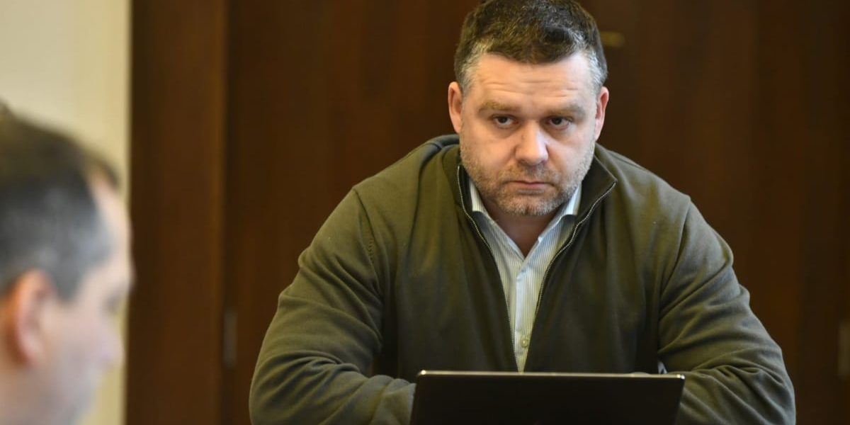 București: Ciucu face CURĂȚENIE pe terase și în parcuri!