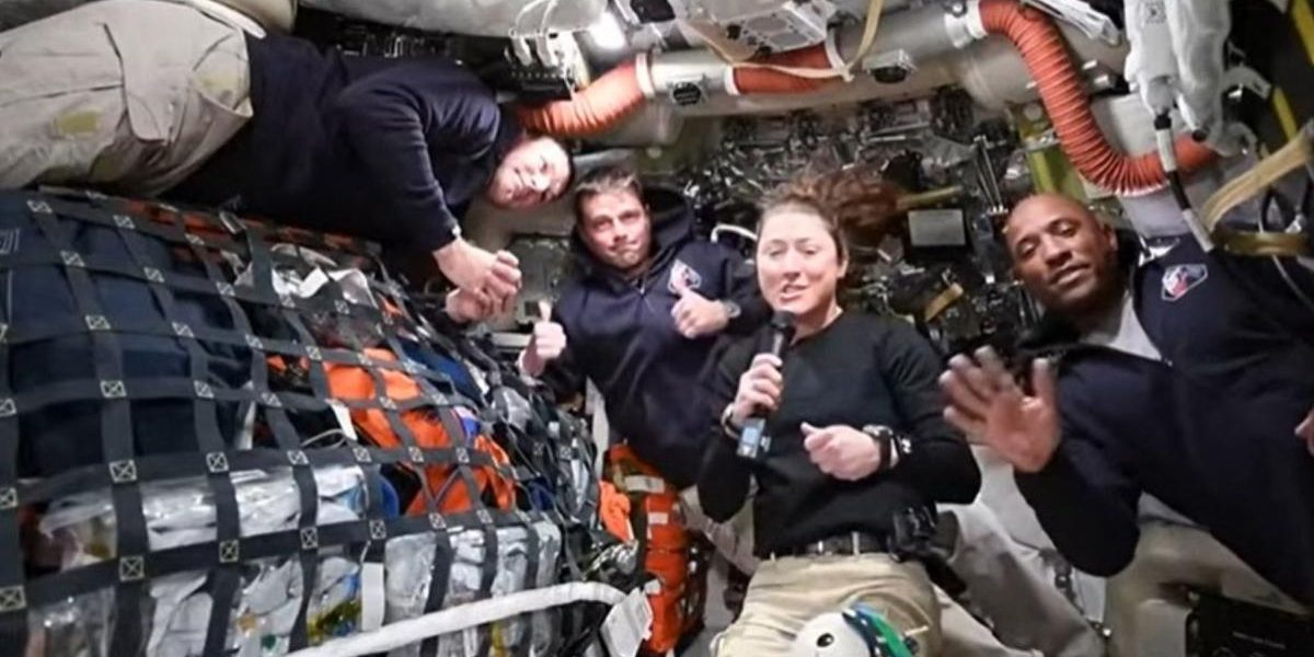 Nava spațială ORION, deși are dimensiunile interne a două minivanuri, le oferă astronauților Artemis II mai mult spațiu decât s-ar crede