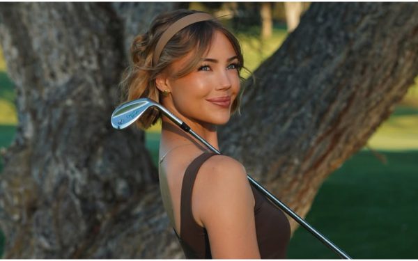 Sportiva PAIGE SPIRANAC visează la titlul de „cea mai frumoasă”. Rivala, un mister