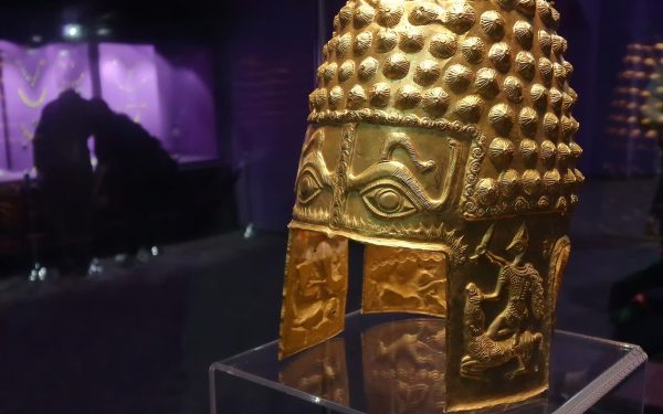 Suspecții furtului tezaurului dacic, reclamații de la pușcărie despre condiții