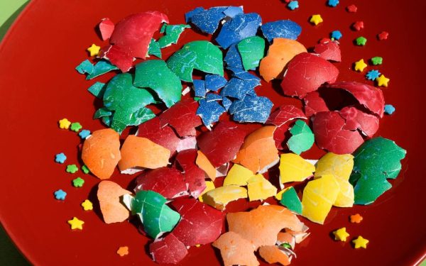 Uită de gunoi: Cum faci din cojile de ouă „ceai” pentru grădină! Beneficii uimitoare