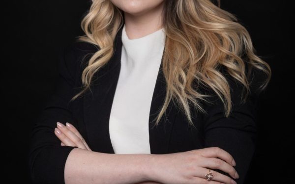 Dezastrul din Executiv: Leul se prăbușește cu peste 3% în crize politice!