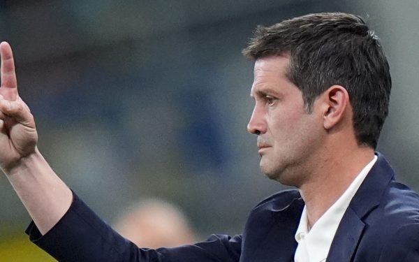 Chivu, furtună după calificare: „Sunt Cristian, nu Mourinho!”