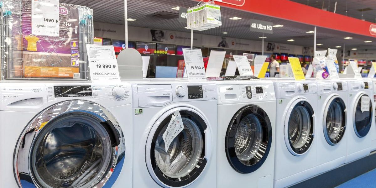 Frigidere și aspiratoare, marfă rară în Rusia. Războiul din Iran blochează importurile