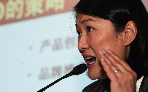 Muncitoare din China, miliardară prin muncă: Azi are o avere uriașă