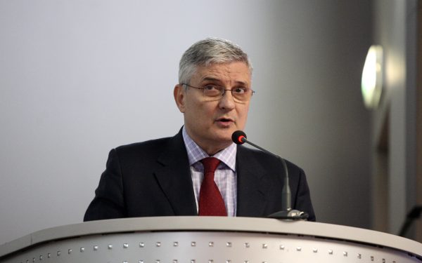 Criză majoră de viață: Daniel Dăianu avertizează România. Vremuri grele!