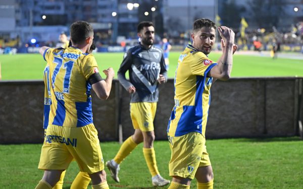 Petrolul Ploiești, în pragul prăbușirii: Datorii uriașe pun clubul pe butuci!
