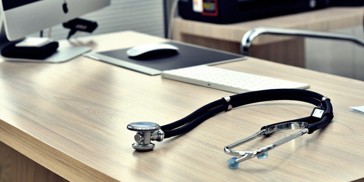 Excepții de la concediu medical: Camera Deputaților a dat undă verde