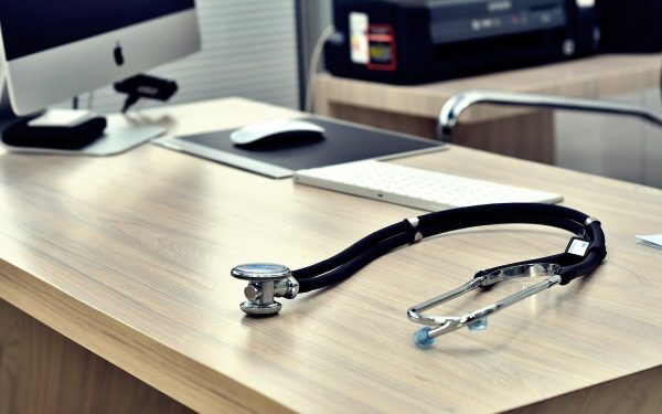 Excepții de la concediu medical: Camera Deputaților a dat undă verde