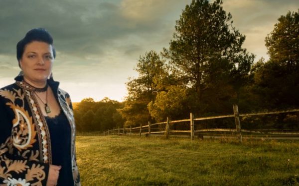 Dorina Bobeș a lăsat Bucureștiul pentru o fermă uriașă: „Munca ne ține sănătoși”