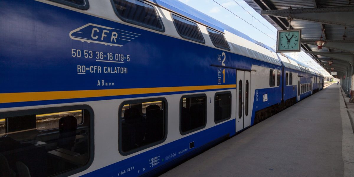 Mişcare feroviară blocată: Trenurile spre București Nord, afectate până la finalul lui mai