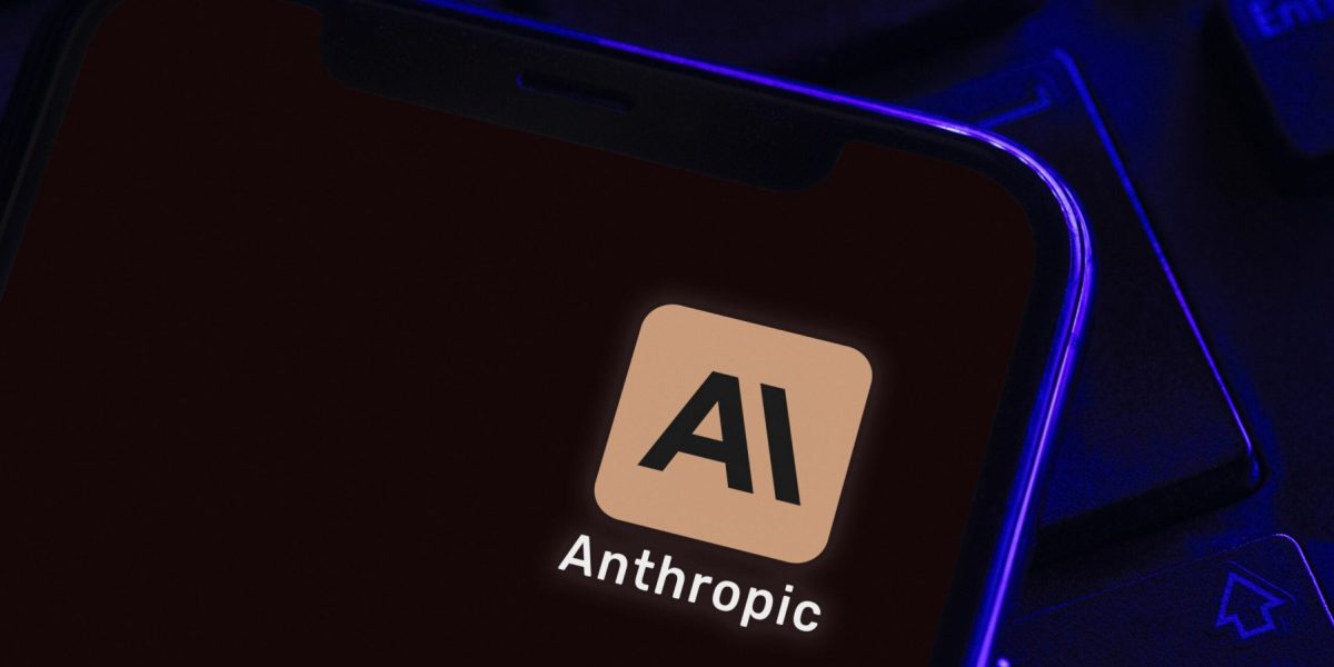 Anthropic, asaltul IA și „războiul” de imagine: Cine e prea puternic?