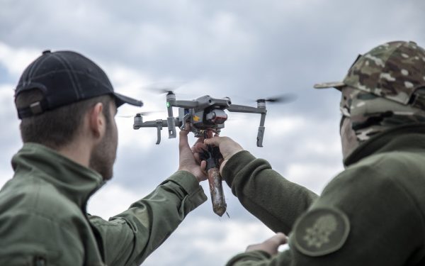 Europa, depășită în RĂZBOIUL tehnologic: Dronele livrate sunt deja VECHI