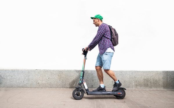 Zece trucuri pentru trotinetă Trendyol: Începători, pregătiți-vă de distracție