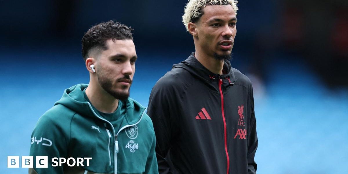 Manchester City și Liverpool s-au întâlnit astăzi într-un meci crucial din Premier League, de la ora 12:45, pe Etihad Stadium, într-o confruntare care putea avea implicații importante în cursa pentru titlu