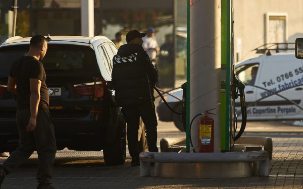 Cum au explodat prețurile la carburanți în România: Scumpiri de până la 31%
