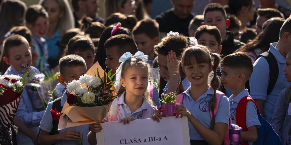 Educația copiilor: Ministrul Educației, mesaj clar pentru părinți