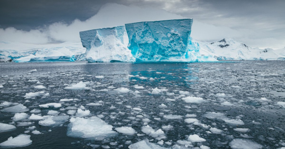 Un studiu recent publicat în Nature Climate Change avertizează că încălzirea globală ar putea dezgheța o suprafață de teren în Antarctica de dimensiunea statului american Pennsylvania până în anul 2300, cu consecințe majore asupra geopoliticii și geografiei continentului înghețat