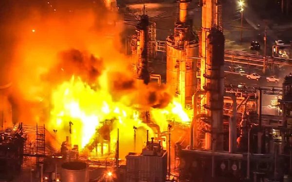 Daune colosale în Orientul Mijlociu: Infrastructura energetică, lovită crunt. Efecte globale