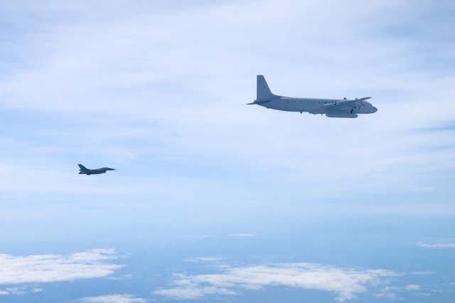 F-16 românești au interceptat o aeronavă rusă lângă Țările Baltice, fără contact radio