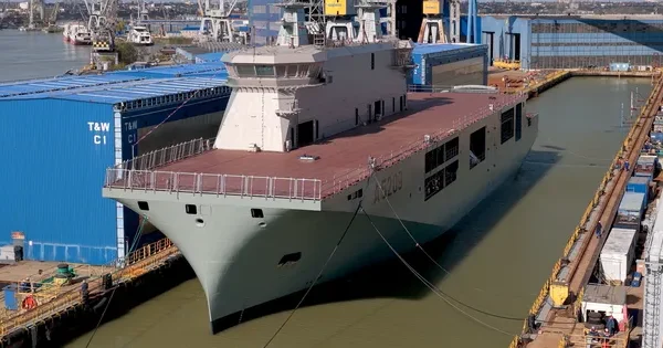 Damen Galați, performanța anului: construiește un portavion!