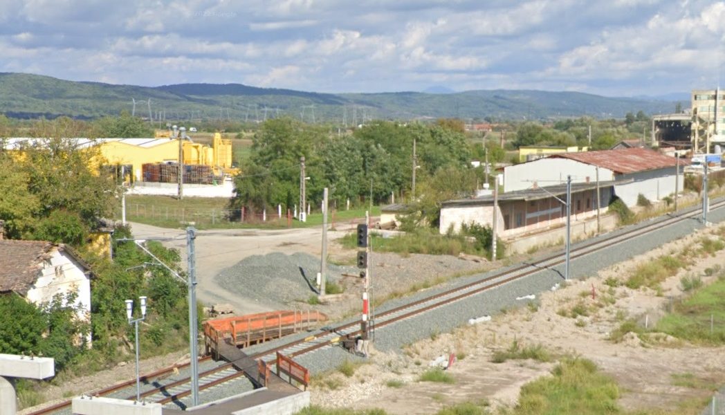 Mega-întârzierea pe șine: 10 ani de chin pentru 22 km de cale ferată Arad-Hunedoara