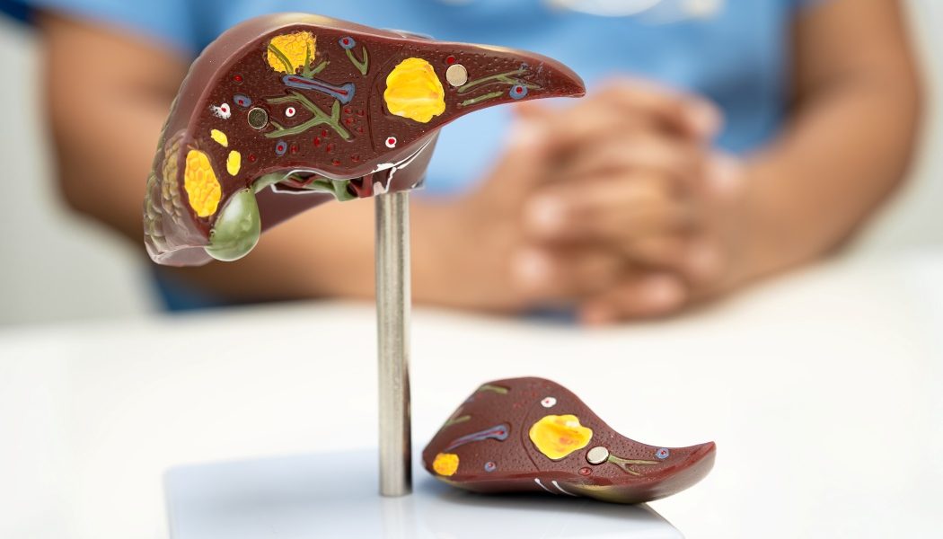 Boala tăcută ce-i lovește pe tineri: Stilul de viață modern, un pericol ascuns