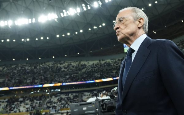 Real Madrid face o mutare curajoasă pe piața transferurilor, pregătind strategii îndrăznețe pentru sezonul următor Real Madrid își intensifică eforturile pe piața transferurilor, adoptând o strategie fără precedent în recentul lor istoric