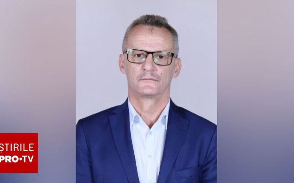 Traseist politic din Mehedinți, judecat de DNA pentru afaceri cu telefoane